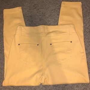 Time and Tru leggings